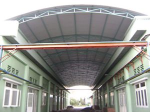 Tấm lợp tôn Austnam sử dụng làm nhà kho, mái che