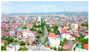 Dịch vụ làm mái tôn tại Ninh Bình uy tín, thi công nhanh, chống nóng – chống dột, giá rẻ. Nhận làm mái tôn nhà dân, nhà xưởng, mái che trọn gói.